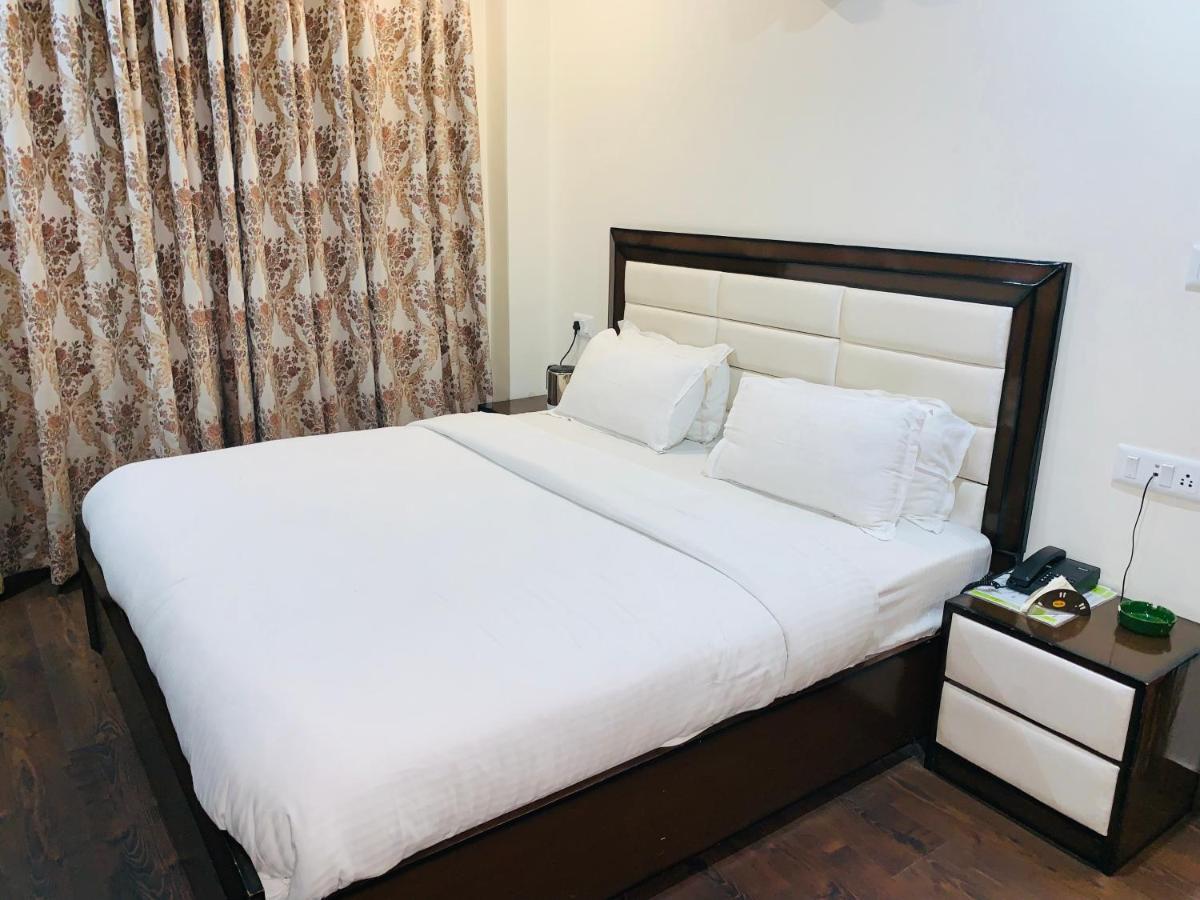 Hotel Dusk N Dawn Shimla Exterior foto